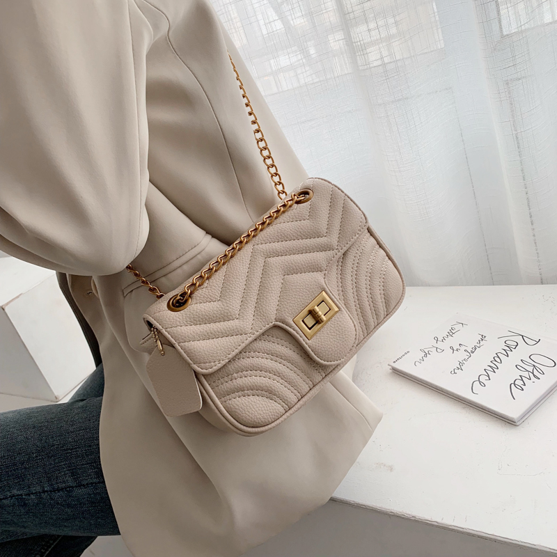 New Trend Luxury Designers Fashion Handbags Messenger Shoulder Bag Sling Bag Purses Pu Leather Chain