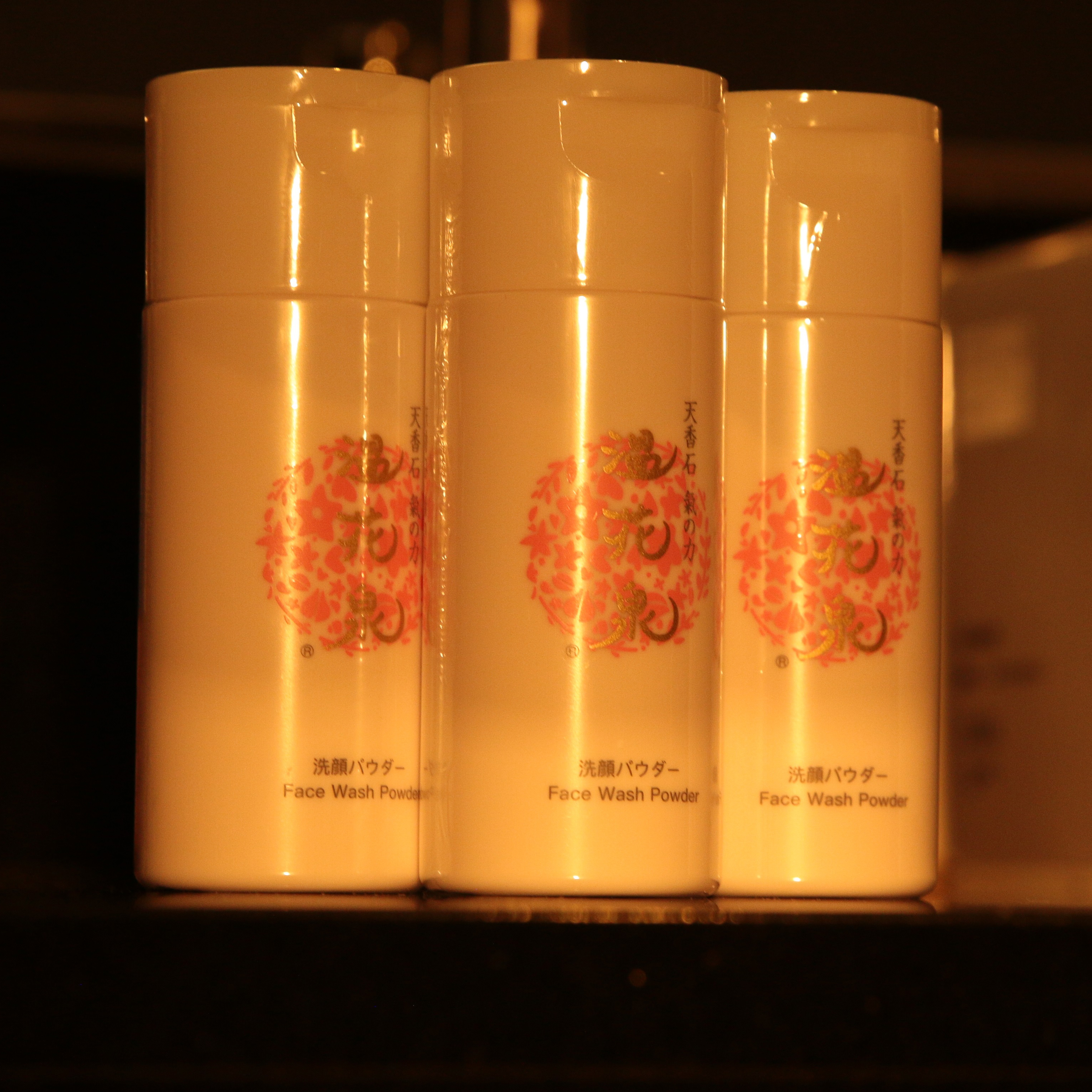 Naturally Derived Cleansing Ingredients Beauty Powder Skincare Facial Cleansing Tool