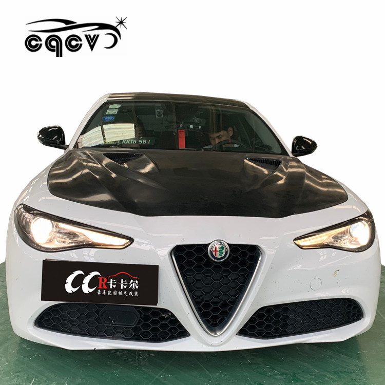 Hight quality body kit for Alfa Romeo auto parts rear bumper and carbon fiber rear diffuser rear spo