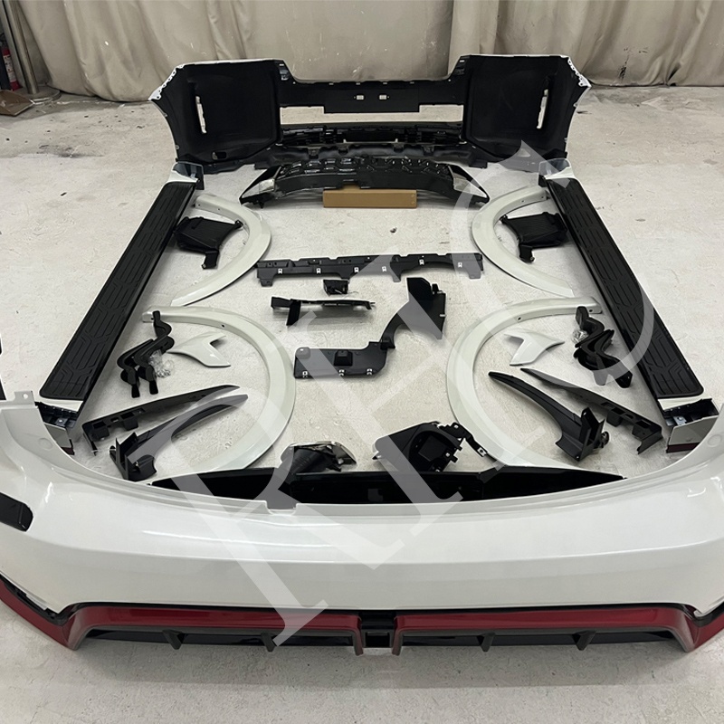 Nissan Patrol Y62 car bodykitsfor Nismo 2021 Auto parts spare part side skirt side step front bumper
