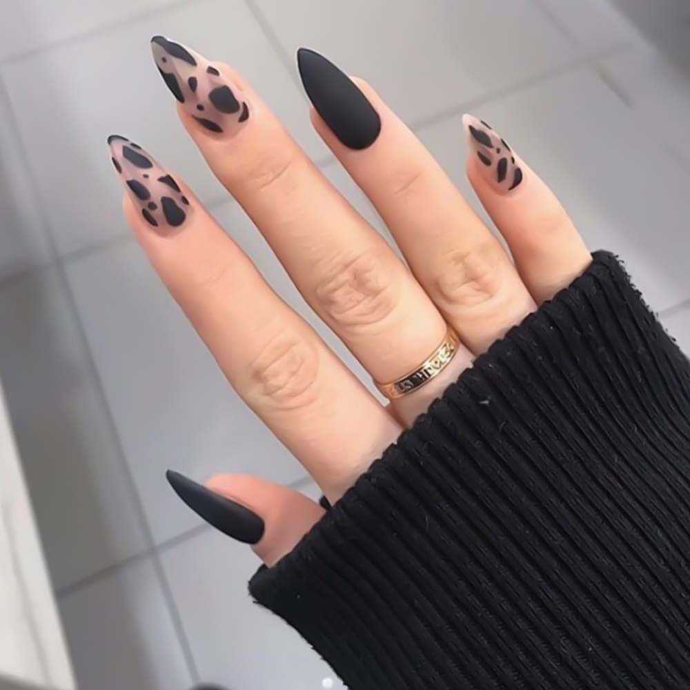 R153 24pcs Artificial Matte french nail fake nails