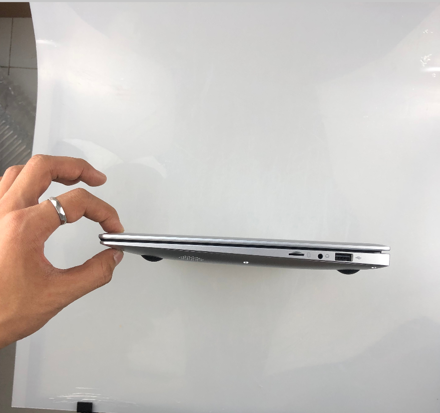 2021 cheap laptop 14 inch super thin RAM 6GB windows 10 computadora portatil in stock for school
