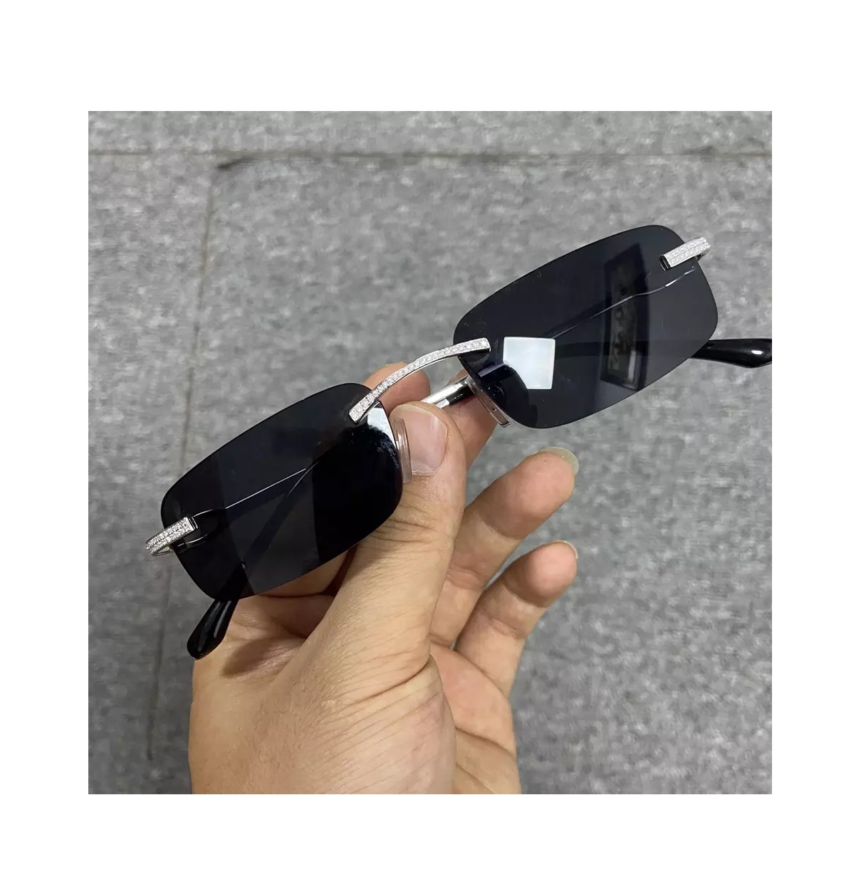 Luxury18k Gold Glasses Frames Fashion Customizable Eyewears Natural gem diamond glasses