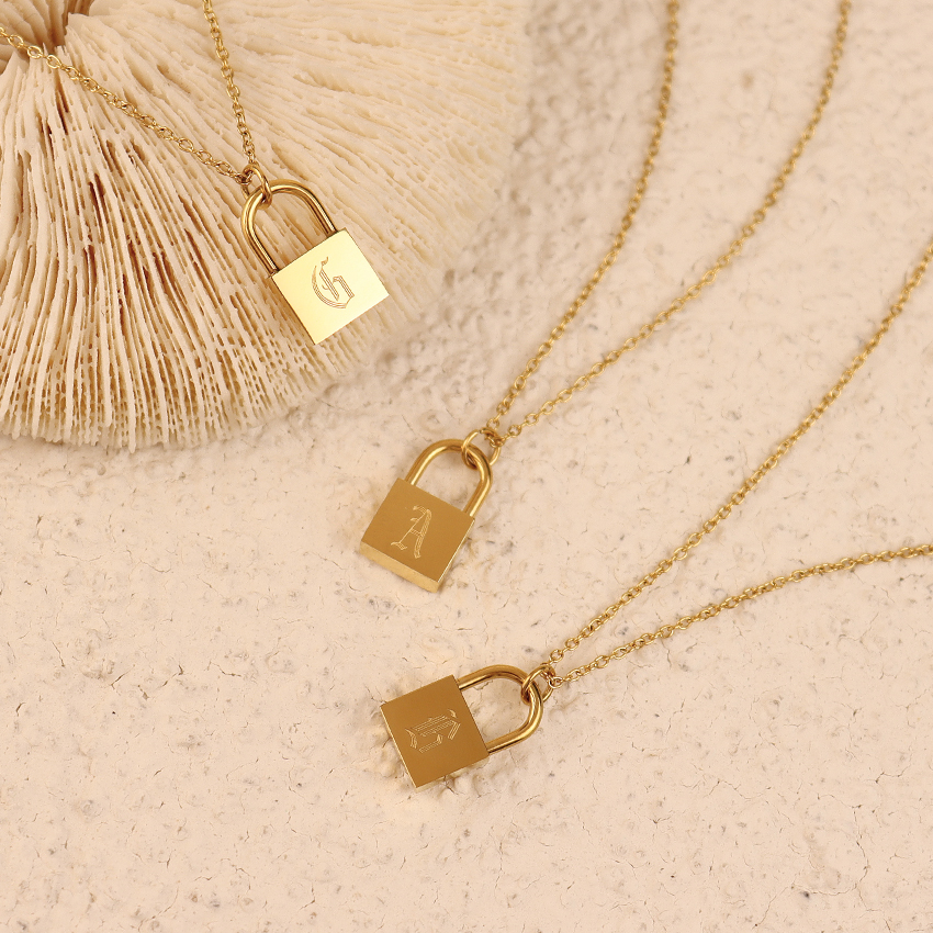 Minimalist 18k Gold Plated Padlock Necklace Stainl