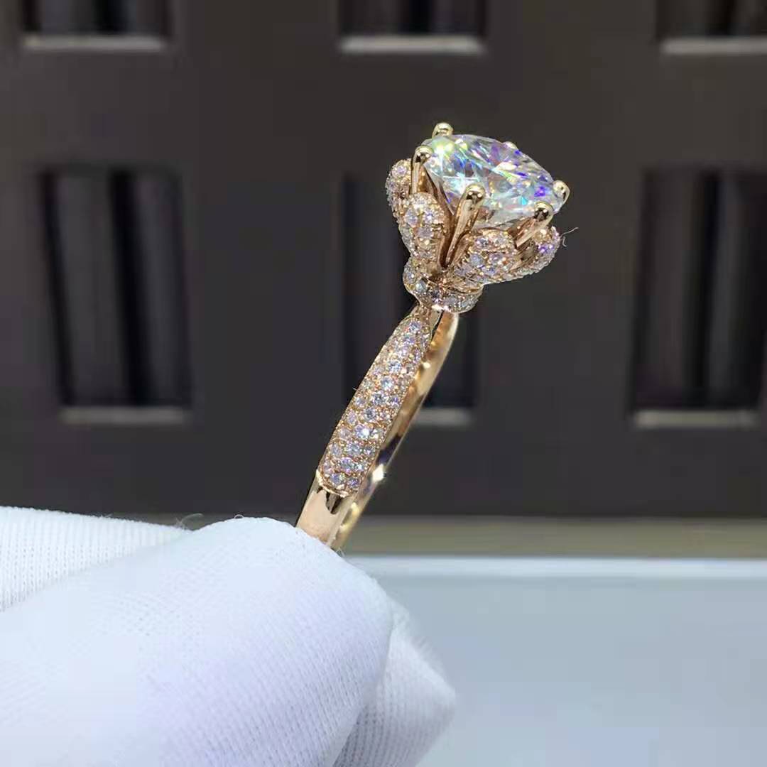 Luxury Fashion Pure 18K Gold Pawnable Moissanite Diamond Rings Women Ladies Female Bridal Engagement
