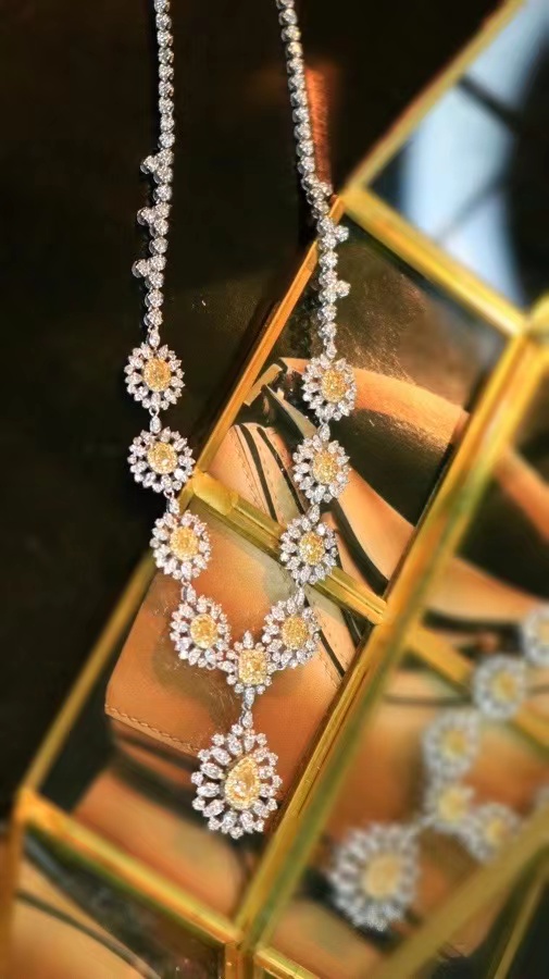 solid gold jewelry wholesale Pendant jewelry for women fashion 2022 with Diamond luxury jewelry amer