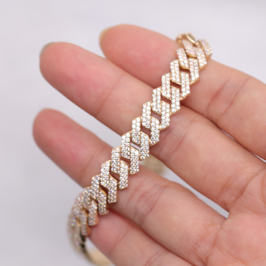 Hip Hop Jewelry  Iced Out 7 Inches 10K Gold Cuban Link WhiteVVS Pass Diamond Tester Moissanite Cuban