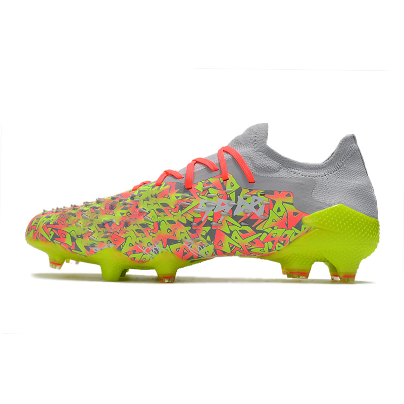 Newest Soccer shoes zapatillas de ftbol predator freak 21 pogba soccer boots fg stella low cut boys 